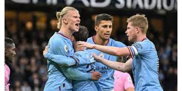 Manchester City schlug Liverpool zu Hause mit 4-1
